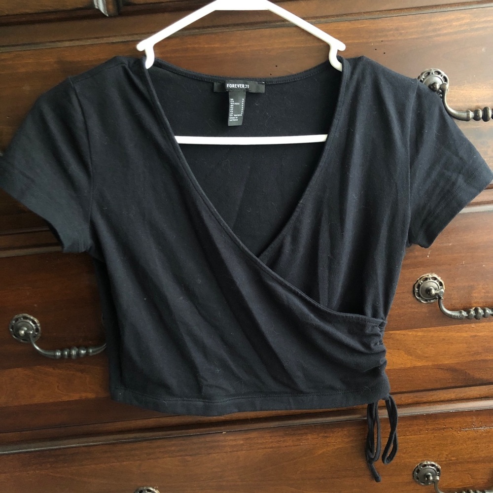 Forever 21 tee